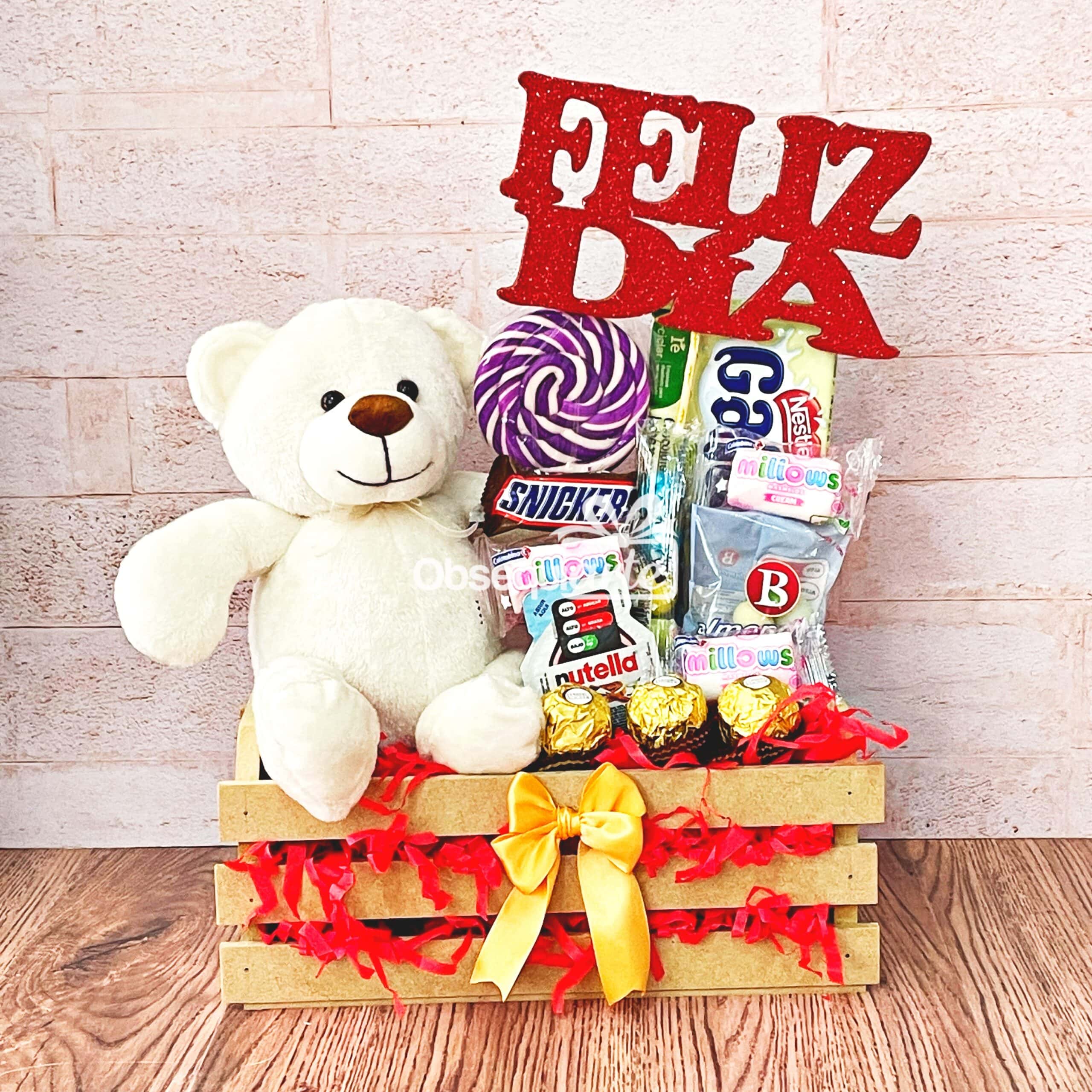 cajas de experiencias con miles de regalos para bebes y mamas