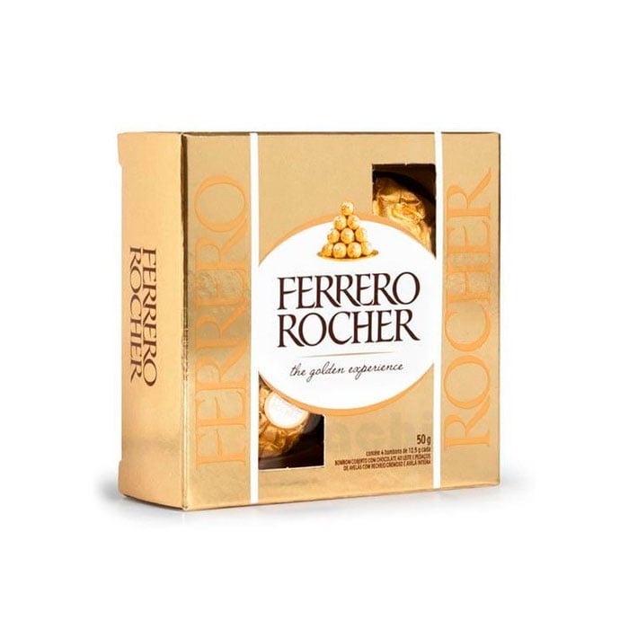 Una caja dorada de Chocolate Ferrero 4 unidades muestra el nombre y el logotipo de la marca en la parte delantera, con cuatro delicias de chocolate visibles a través de una ventana transparente.
