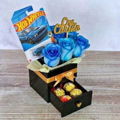 Regalo Soft Hot Wheels con Rosas Azules Regalo Soft Hot Wheels con Rosas Azules